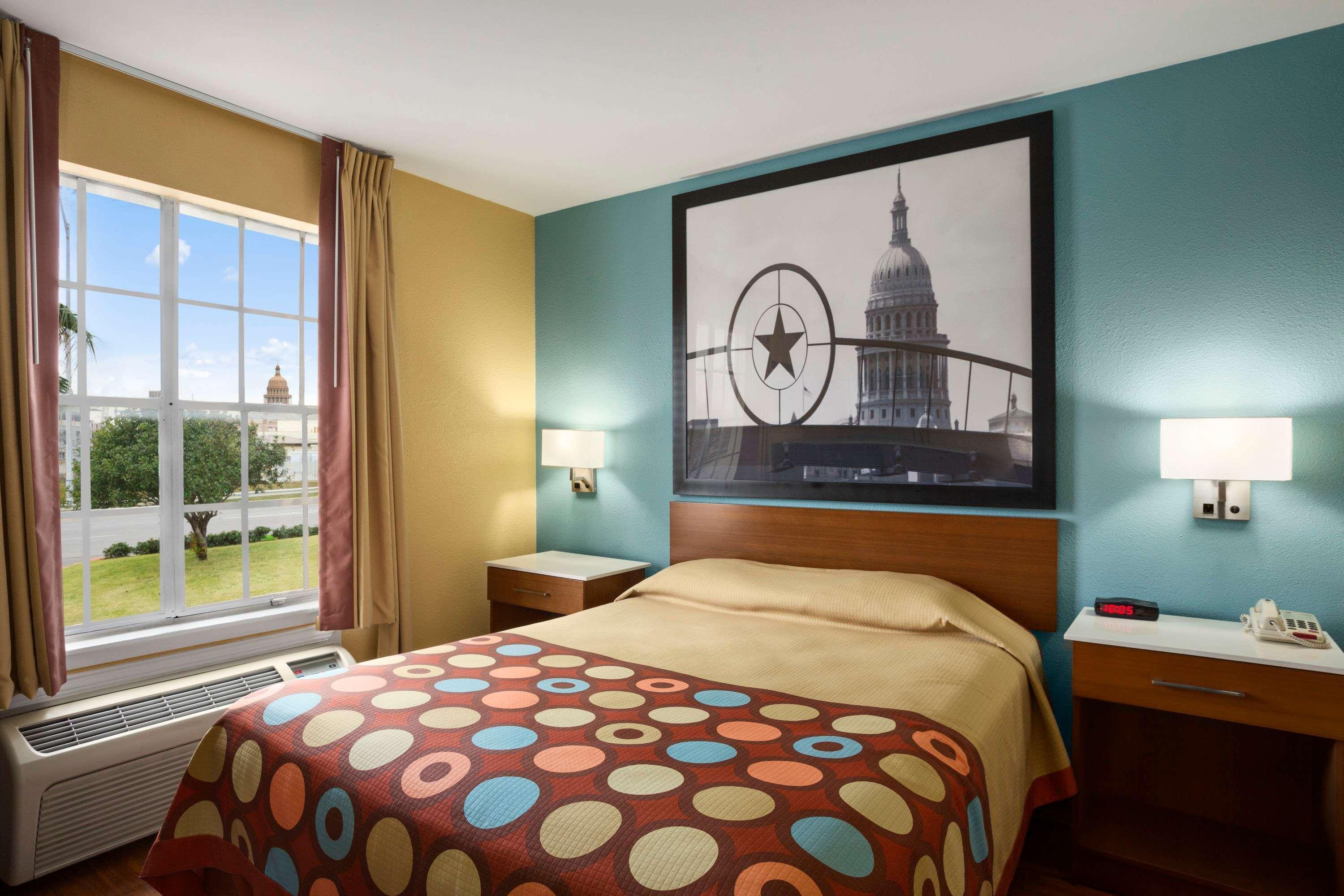 Motel Super 8 By Wyndham Austin Downtown/Capitol Area Exteriér fotografie