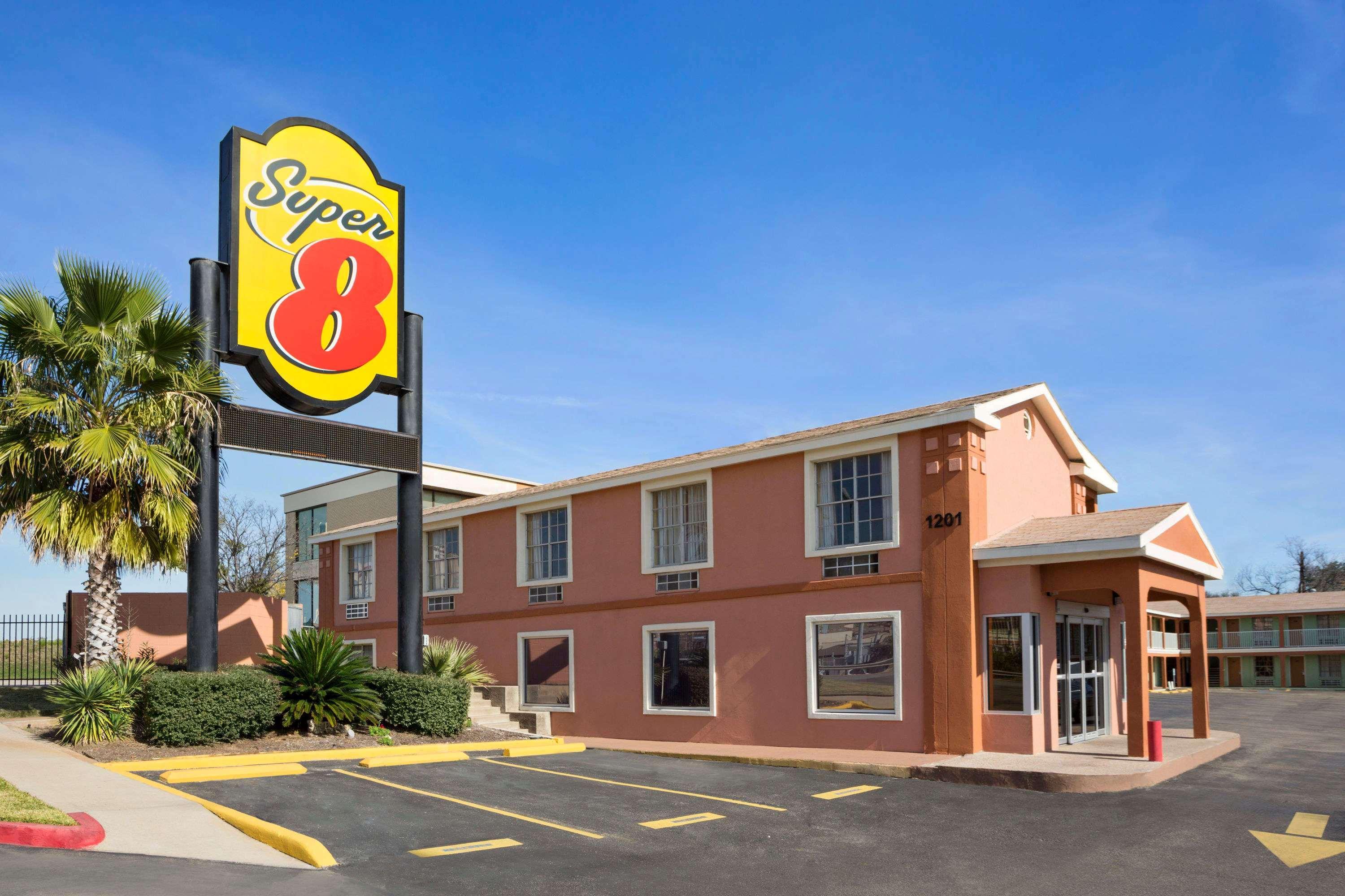 Motel Super 8 By Wyndham Austin Downtown/Capitol Area Exteriér fotografie